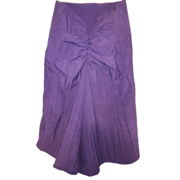 Beautiful purple  crinkle skirt with a BUSTLE!! - Picture 2 of 8